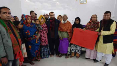 আশুলিয়ায় শীতার্তদের মাঝে কম্বল বিতরণ