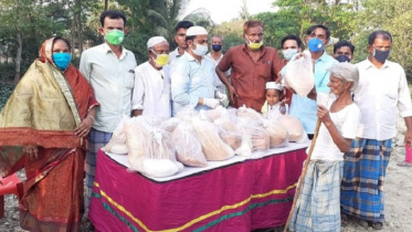 ব্রাহ্মণবাড়িয়ায় দরিদ্রদের মাঝে খাদ্য সামগ্রী বিতরণ