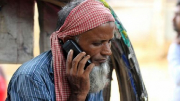 বাড়বে ফোনে কথা বলার খরচ 