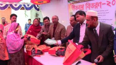 চুয়াডাঙ্গায় ‘সাক্ষাৎ ফাউন্ডেশন’র উদ্যোগে শীতবস্ত্র বিতরণ