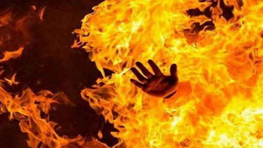 শীতে আগুন পোহাতে গিয়ে দুই নারীর মৃত্যু