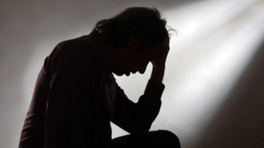 ঢাকায় ৪৪ শতাংশ মানুষ বিষণ্ণতায় ভুগছে