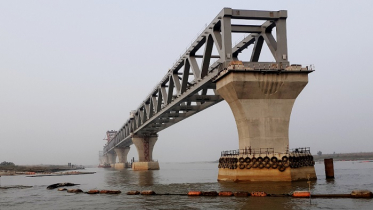 দৃশ্যমান হলো পদ্মা সেতুর ৩৩০০ মিটার