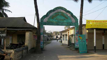 কুড়িগ্রাম পৌরসভার উন্নয়ন কাজে হামলা সন্ত্রাসী হামলা, মেয়র লাঞ্চিত