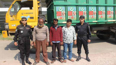 নোয়াখালীর ওষুধ বাজার ব্যবসায়ী সিন্ডিকেটের কাছে জিম্মি