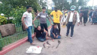 নোয়াখালীতে অস্ত্রসহ ইউপি চেয়ারম্যানের ছেলে আটক