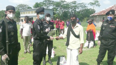 আত্মসমর্পণকৃত ২৮৪ দস্যুর মাঝে র‌্যাবের ঈদ উপহার