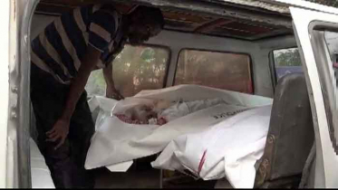 সাভারে সড়ক দুর্ঘটনায় পিতা-পুত্রের মৃত্যু