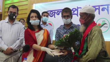 প্রধানমন্ত্রীর দেয়া জমি-ঘর পাচ্ছেন শেরপুরের সেই ভিক্ষুক