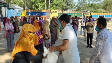 ১০ হাজার দুস্থ পরিবারকে ত্রাণ দিলেন ডা. হাবিবে মিল্লাত