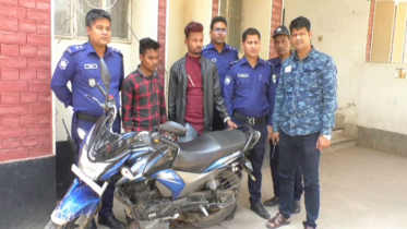 সিরাজগঞ্জে মোটরসাইকেল চোর সিন্ডিকেটের দুই সদস্য আটক