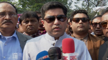 ভোট দিলেন শেখ ফজলে নূর তাপস