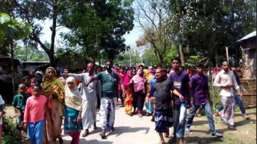 অন্ডকোষ চেপে ধরে হত্যার অভিযোগে কলেজ ছাত্রী গ্রেফতার