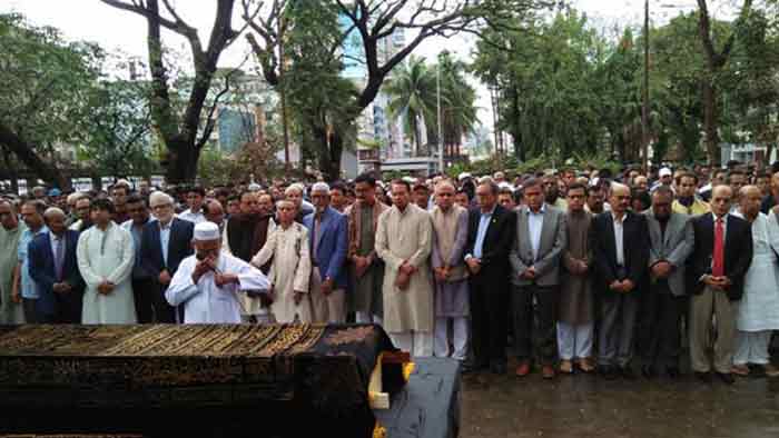 জাতীয় প্রেসক্লাবে শাহ আলমগীরের তৃতীয় জানাজা অনুষ্ঠিত