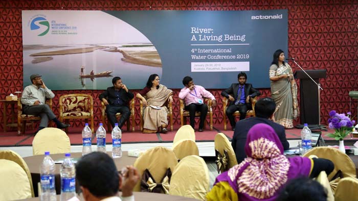 নদীর অধিকার রক্ষায় সম্মিলিতভাবে কাজ করার আহ্বান 