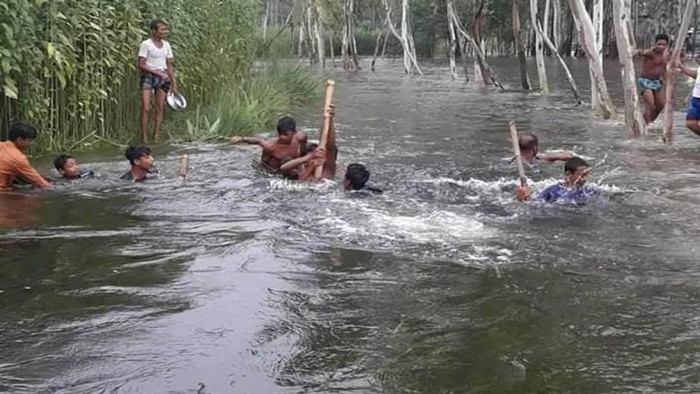 বন্যা পরিস্থিতি পর্যবেক্ষণে কন্ট্রোল রুম চালু