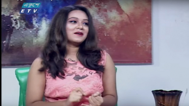 ‘ছোট্ট দীঘিকে থাপ্পড় মারতেন মা’
