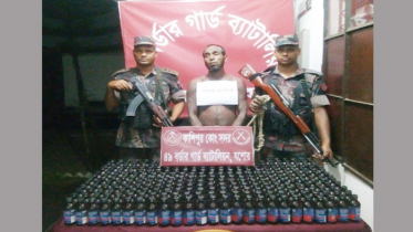 শার্শা সীমান্তে ফেন্সিডিলসহ পাচারকারী আটক