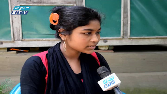 নিজের বিয়ে নিজেই বন্ধ করলো বরগুনার কিশোরী শিপ্রা রানী (ভিডিও)