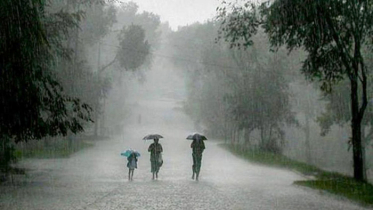 ভারী বর্ষণ হতে পারে আজ