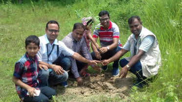 বঙ্গবন্ধুর জন্ম শতবর্ষ উপলক্ষ্যে একশ বিরল বৃক্ষ রোপন