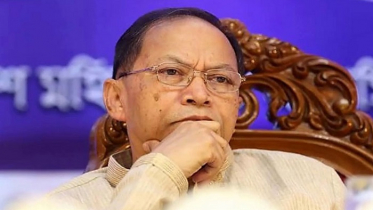 যে কারণে কানাডায় আশ্রয় চান সিনহা