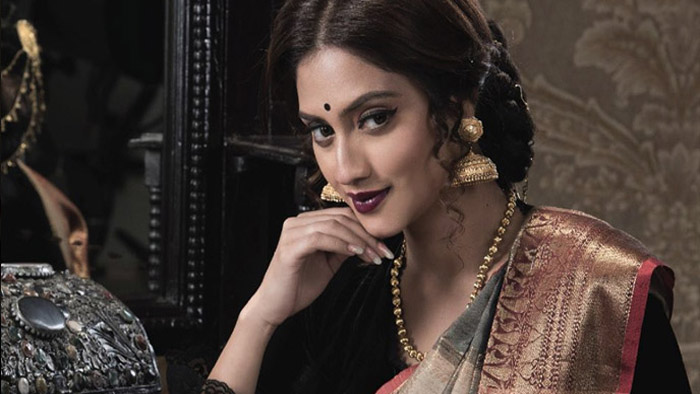 তুরষ্কে পৌঁছে ছবি পোস্ট করলেন নুসরাত