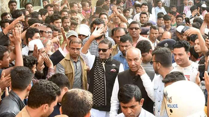 হার্ট ব্লকের কথা গোপন রেখে নির্বাচনে ছুটে বেড়ান কাদের