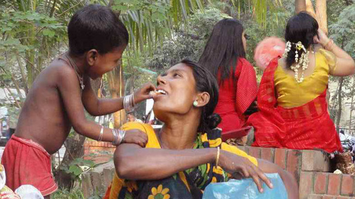 মা পৃথিবীর সবচেয়ে মূল্যবান সম্পদ