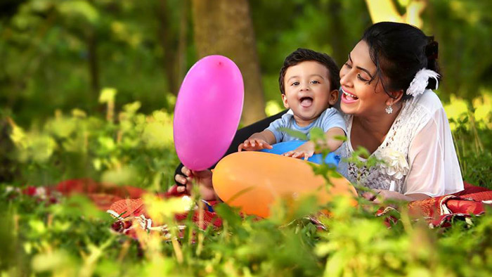 আজ বিশ্ব ‘মা’ দিবস