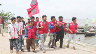 ভোলায় আশ্রয় কেন্দ্রে ছুটছে উপকূলবাসী  