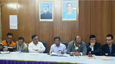 স্বরাষ্ট্রমন্ত্রীর সঙ্গে পরিবহন নেতাদের বৈঠক