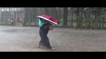 নোয়াখালীতে ‘ঘূর্ণিঝড় বুলবুল’এর প্রভাবে জনজীবনে স্থবিরতা