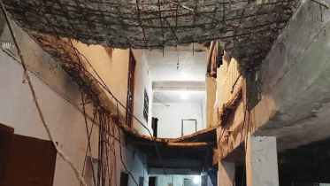 চাঁদপুরে এতিমখানার ছাদ ধসে অর্ধশত ছাত্র আহত (ভিডিও)