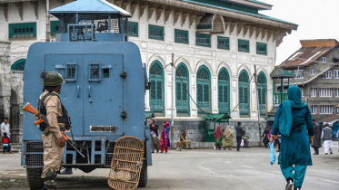 কাশ্মীর বিশ্ববিদ্যালয়ের কাছে গ্রেনেড হামলা