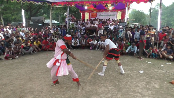 ঝিনাইদহের ঐতিহ্যবাহী লাঠি খেলা