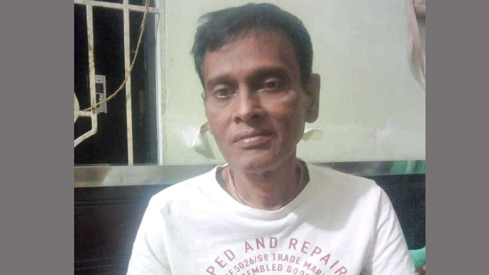 কুবি ছাত্রী ঊর্মির বাবা নারায়ণ কুবি ছাত্রী ঊর্মির বাবা নারায়ণ