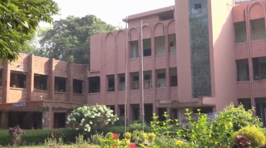 জাবিতে বন্ধের দিনেও চলছে ধর্মঘট 