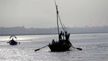 আজ থেকে ২২ দিন ইলিশ ধরা বন্ধ