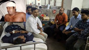 কাঠালিয়া উপজেলা ছাত্রলীগের সভাপতিকে কুপিয়ে জখম 