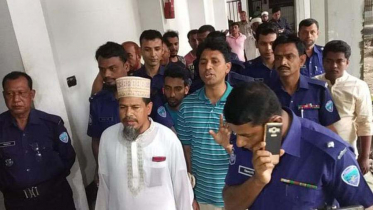 আদালতে অধ্যক্ষ সিরাজকে মারধর