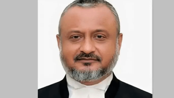 দুদকের নতুন চেয়ারম্যান বিচারপতি আসাদুজ্জামান দুদকের নতুন চেয়ারম্যান বিচারপতি আসাদুজ্জামান