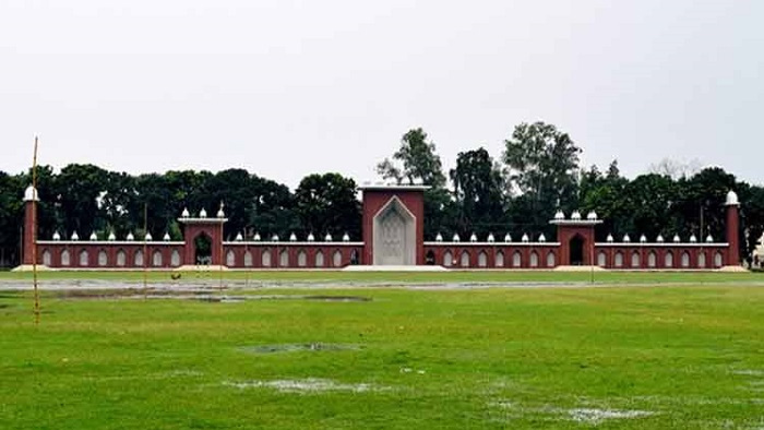 শোলাকিয়া ঈদগাহ- ফাইল ছবি শোলাকিয়া ঈদগাহ- ফাইল ছবি