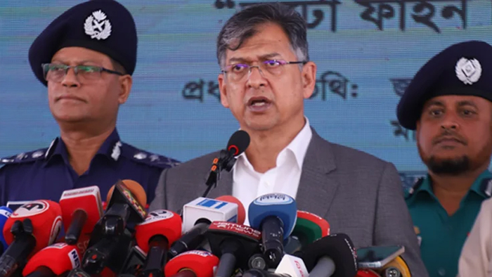 মহাসড়কে কোনো থ্রি-হুইলার চলতে দেওয়া হবে না: স্বরাষ্ট্রমন্ত্রী মহাসড়কে কোনো থ্রি-হুইলার চলতে দেওয়া হবে না: স্বরাষ্ট্রমন্ত্রী