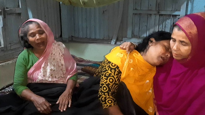 নিহতের স্বজনের আহাজারি নিহতের স্বজনের আহাজারি