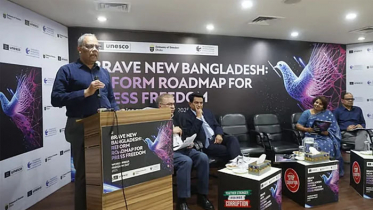 সাংবাদিকদের ওপর হামলার পেছনে মব ভায়োলেন্স কাজ করছে: কামাল আহমেদ