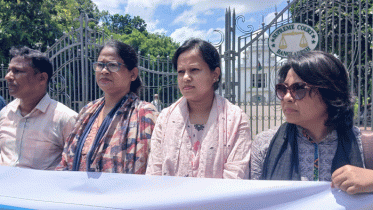 সুপ্রিম কোর্টে ‘ল রিপোটার্স ফোরামের’ শান্তিপূর্ণ অবস্থান কর্মসূচি সুপ্রিম কোর্টে ‘ল রিপোটার্স ফোরামের’ শান্তিপূর্ণ অবস্থান কর্মসূচি