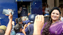 আদালত প্রাঙ্গণে মমতাজের ওপর ডিম-জুতা নিক্ষেপ