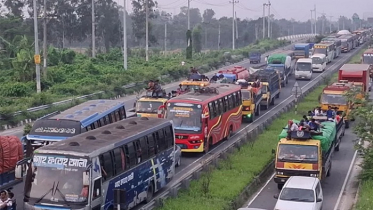 যমুনা সেতু মহাসড়কে ২৫ কিলোমিটার যানজট