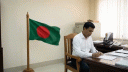 অফিস কক্ষে জাতীয় পতাকা প্রদর্শন করা যাবে না 
